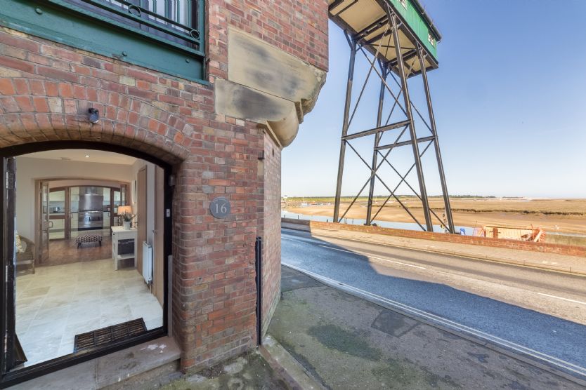 16 The Granary is located in Wells-next-the-Sea