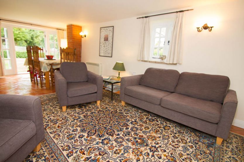 Garden Cottage is located in Ringstead